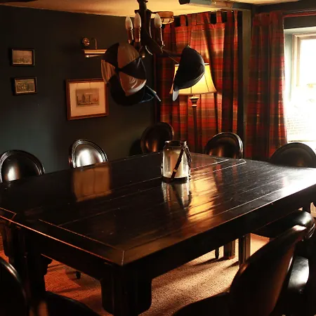 Black Horse Мини-отель 5*