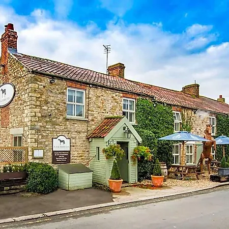 Black Horse 5* Kirkby Fleetham