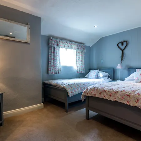 Zajazd Black Horse 5*